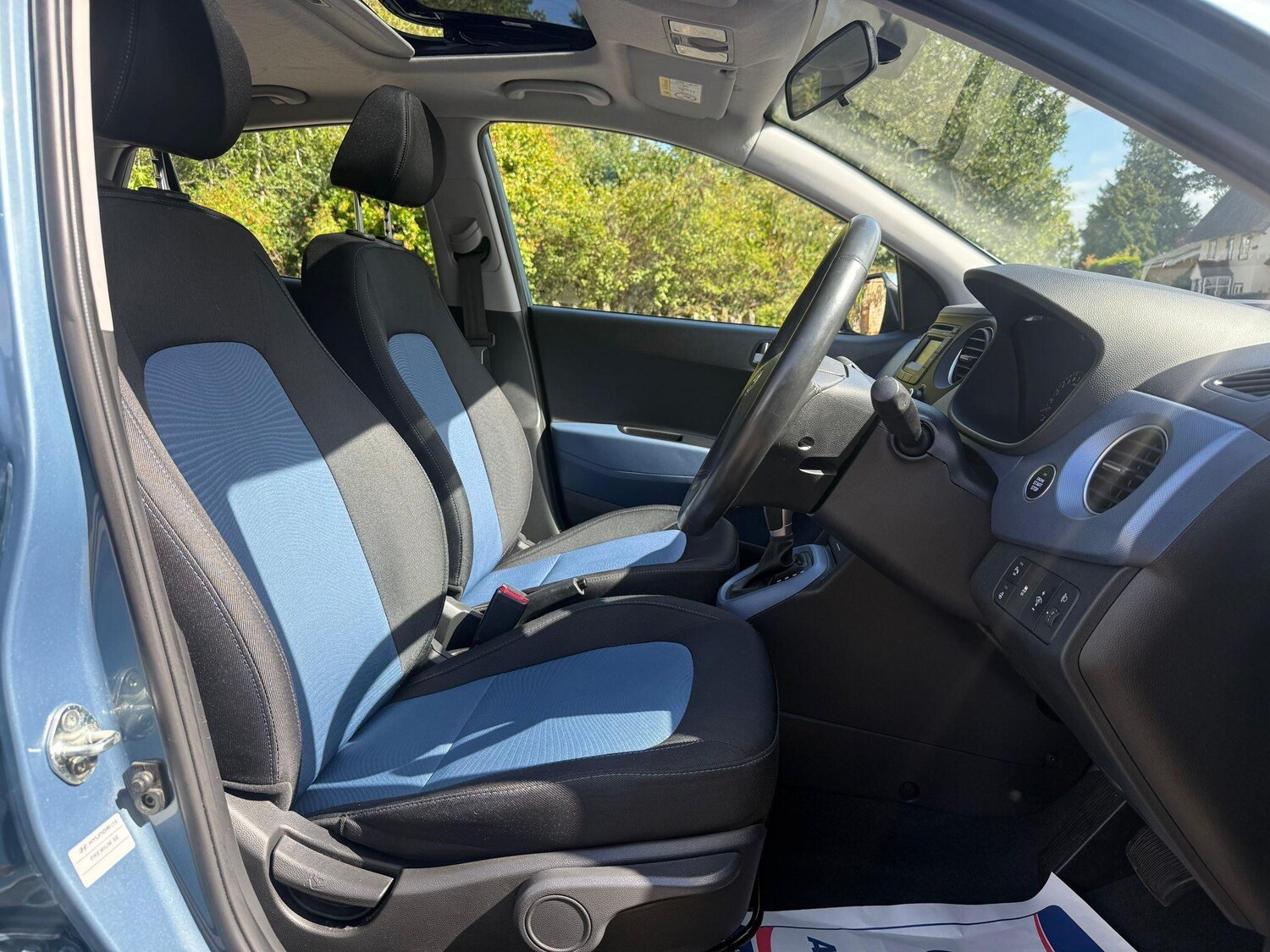 Used Hyundai i10 2015 for sale - 75756734: Photo 19
