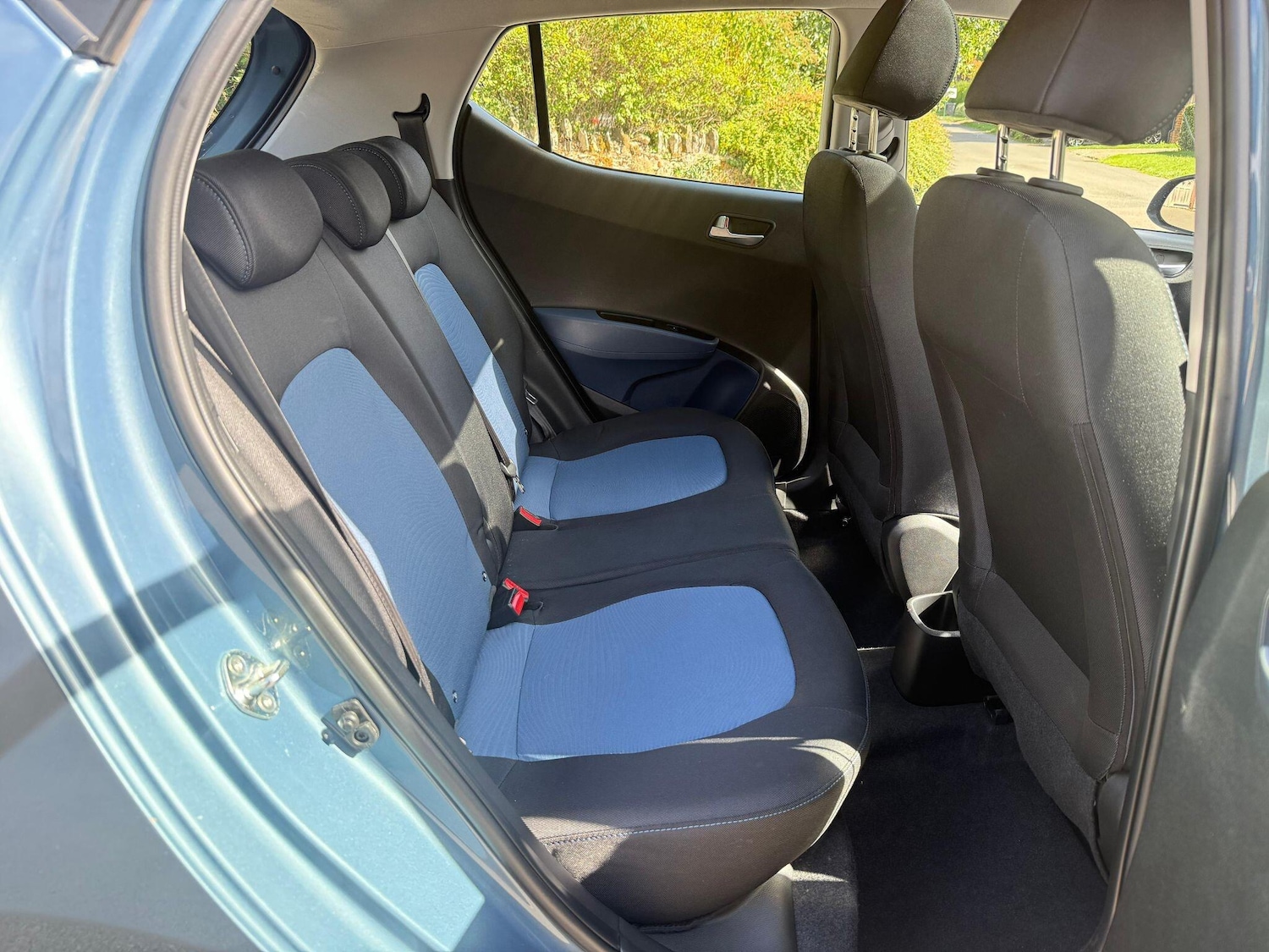 Used Hyundai i10 2015 for sale - 75756734: Photo 21