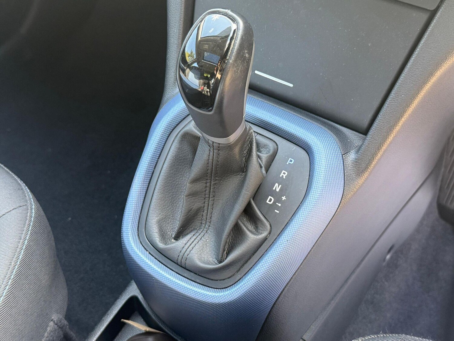 Used Hyundai i10 2015 for sale - 75756734: Photo 25