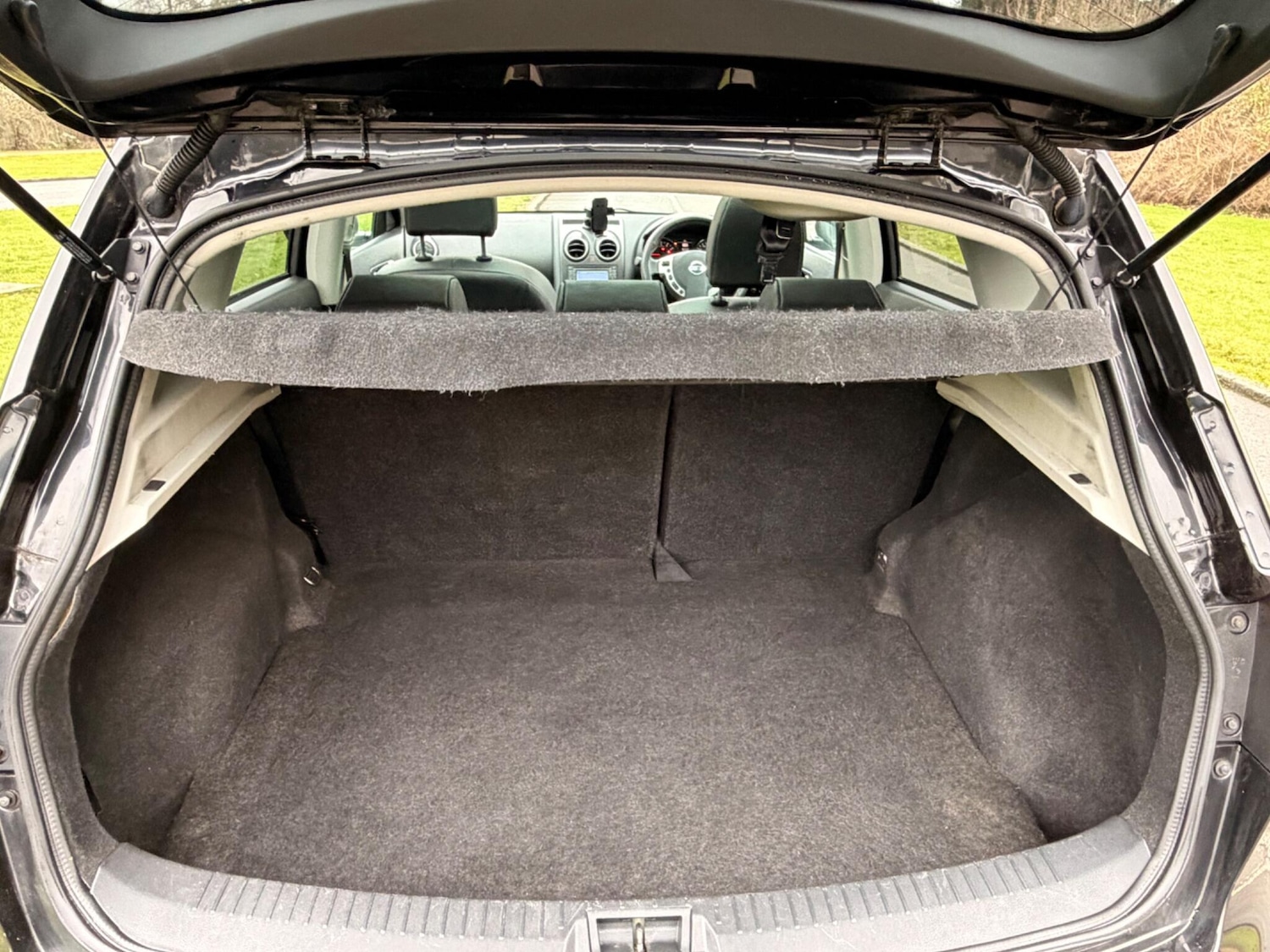 Used Nissan Qashqai 2011 for sale - 77253747: Photo 9