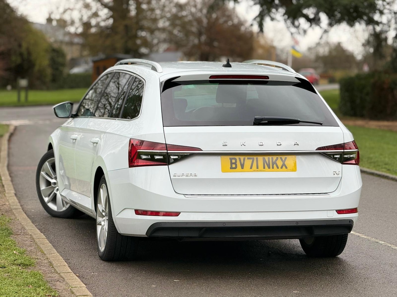 Used Skoda Superb 2021 for sale - 77191364: Photo 2