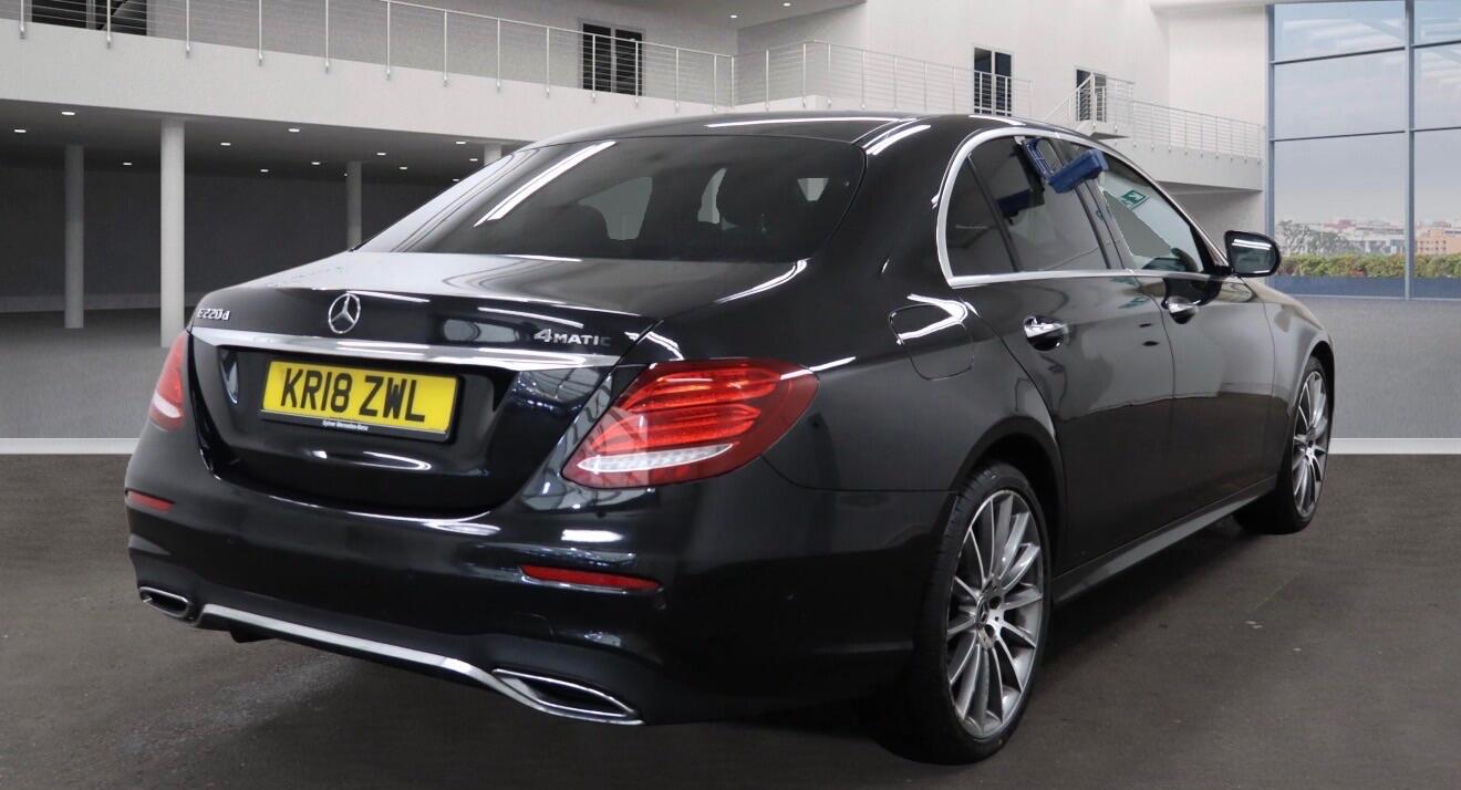 Used Mercedes-Benz E Class for sale - 77853502: Photo 3