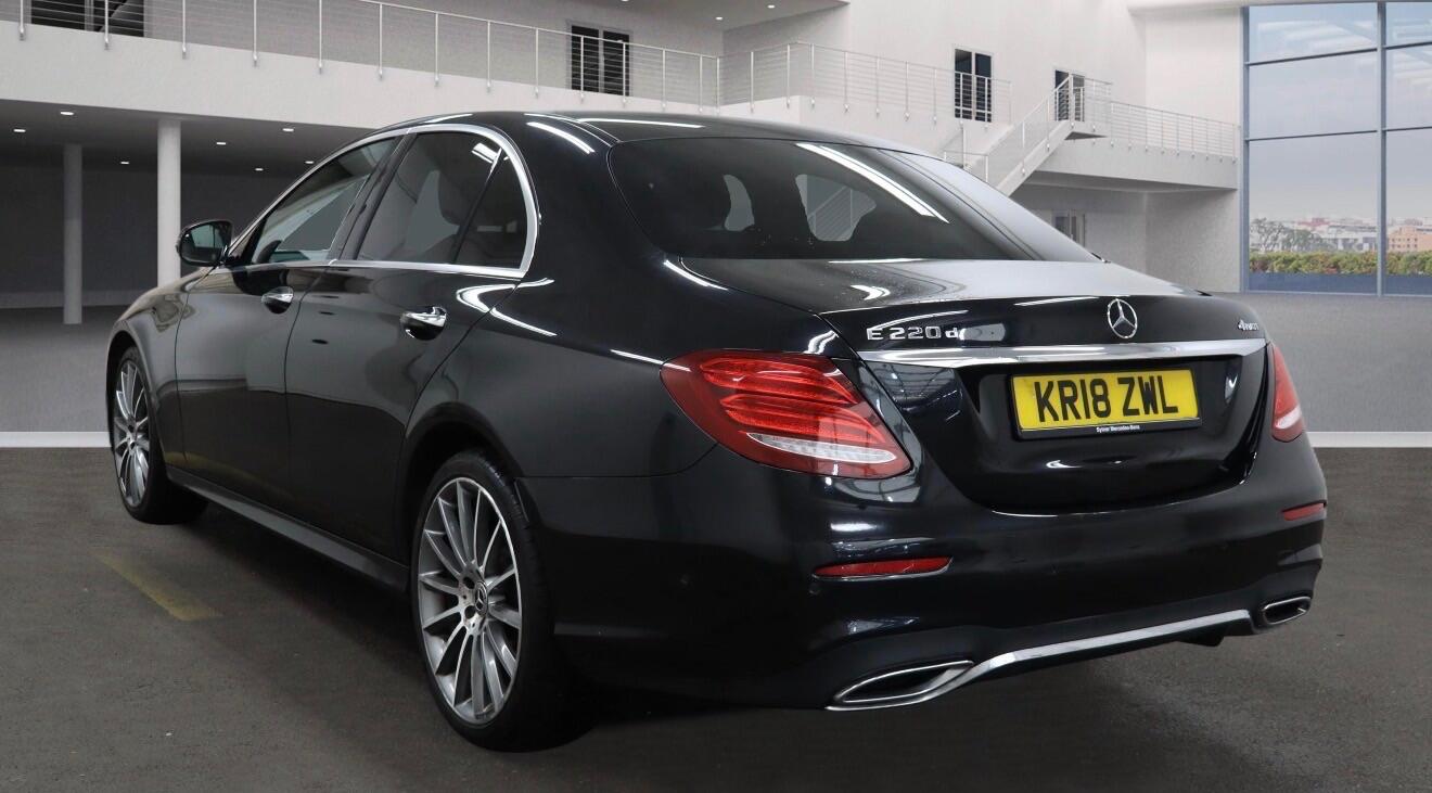 Used Mercedes-Benz E Class for sale - 77853502: Photo 4