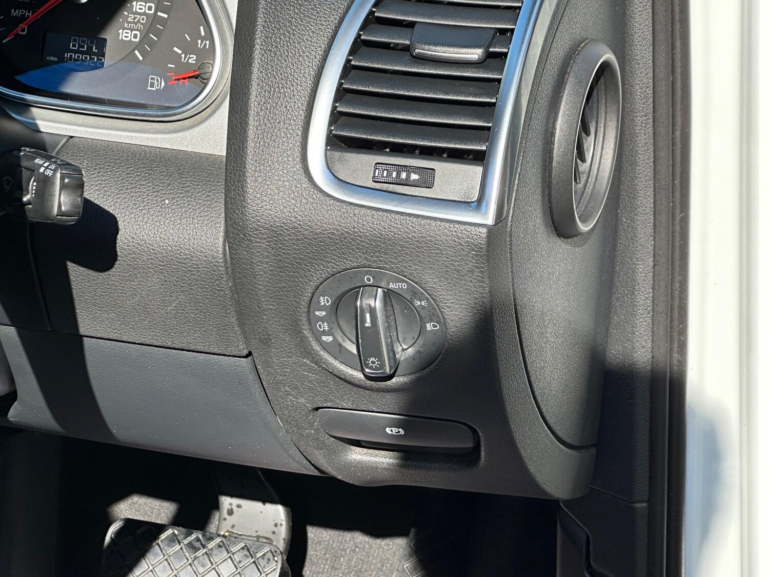 Vehicle 25