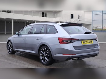 Used Skoda Superb 2020 for sale - 76521780: Photo