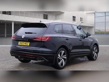 Used Volkswagen Touareg 2020 for sale - 77052462: Photo