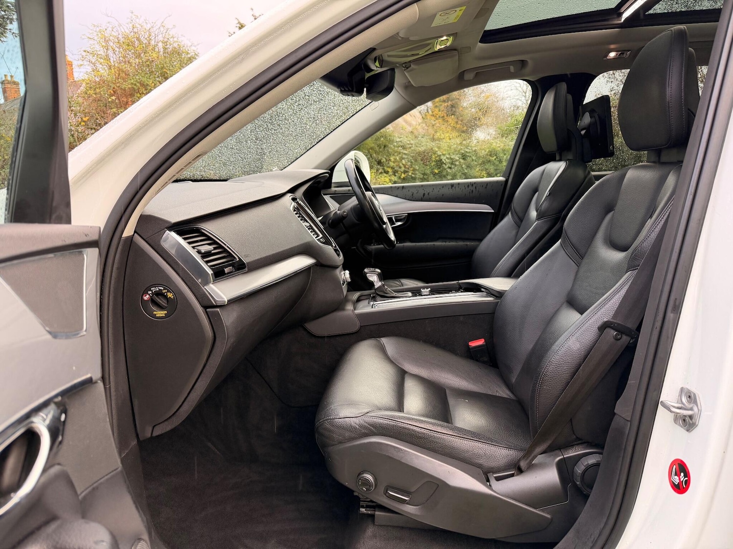 Used Volvo XC90 2015 for sale - 76283265: Photo 11