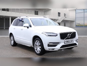 2015 (65) - 2.0 D5 Momentum Geartronic 4WD Euro 6 (s/s) 5dr