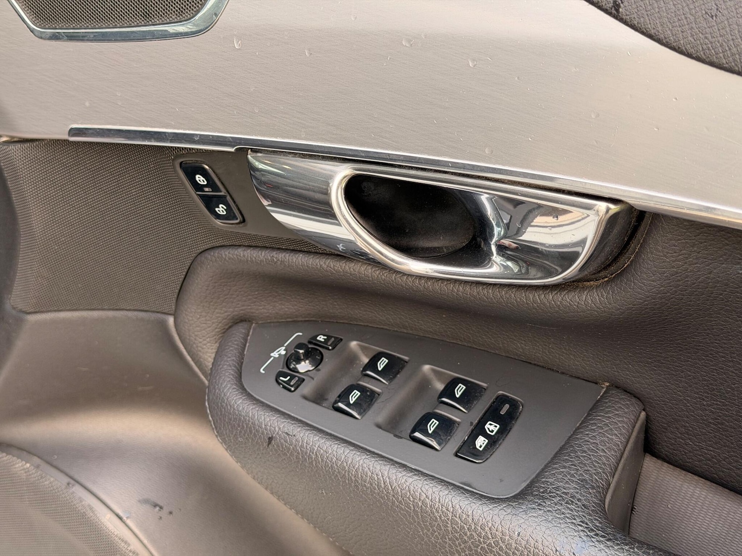 Used Volvo XC90 2015 for sale - 76283265: Photo 24