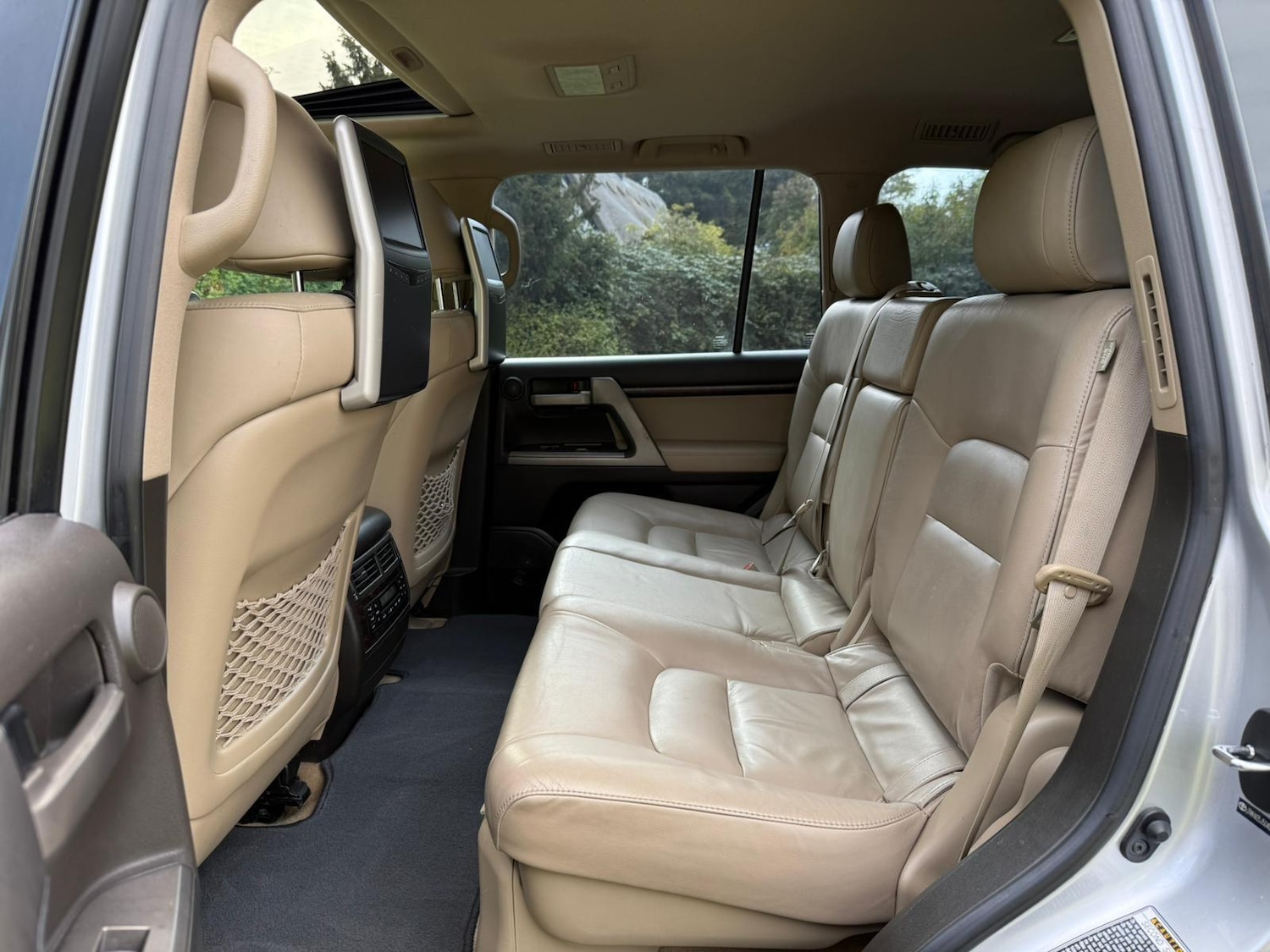 Used Toyota Landcruiser 2010 for sale - 76072363: Photo 23