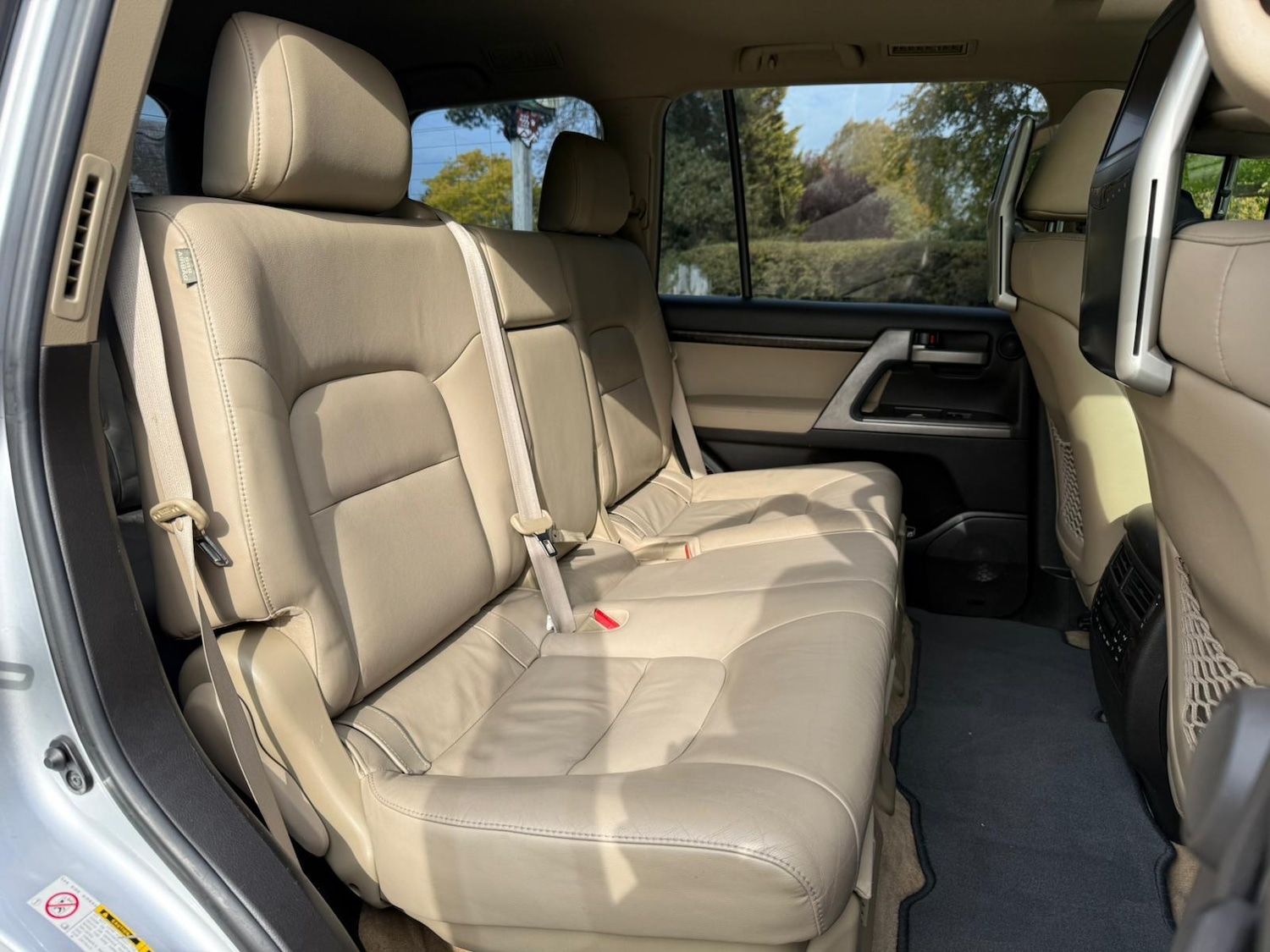 Used Toyota Landcruiser 2010 for sale - 76072363: Photo 27