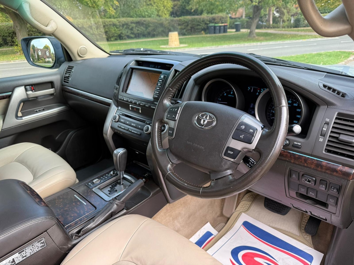 Used Toyota Landcruiser 2010 for sale - 76072363: Photo 31