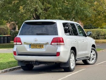 Used Toyota Landcruiser 2010 for sale - 76072363: Photo 3