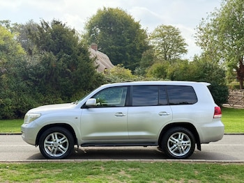 Used Toyota Landcruiser 2010 for sale - 76072363: Photo 4