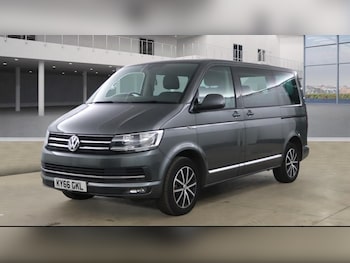 Used Volkswagen Caravelle 2017 for sale - 76592534: Photo