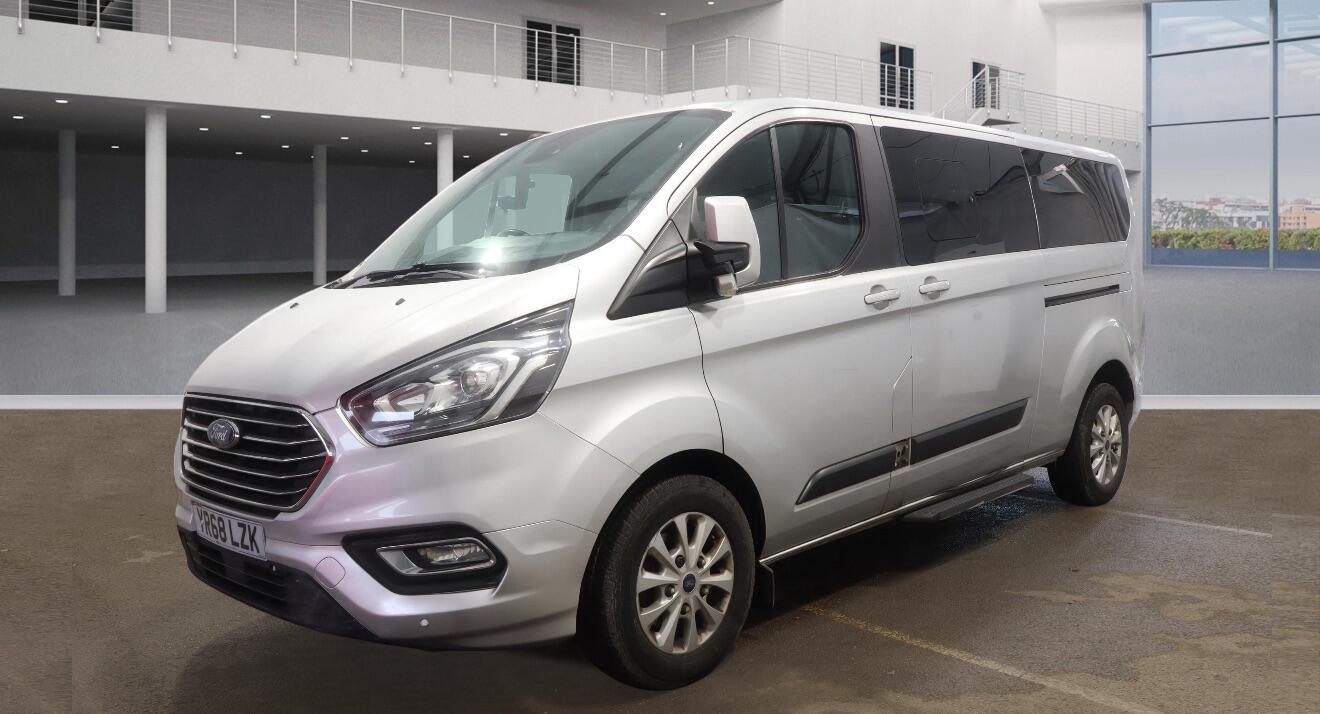 Used Ford Tourneo Custom 2018 for sale - 77109614: Photo 2
