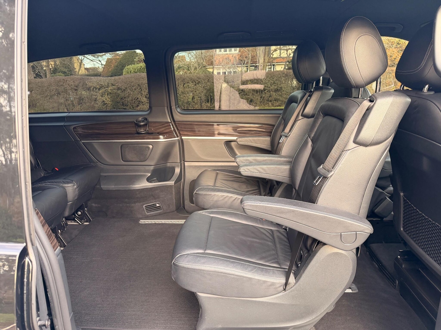 Used Mercedes-Benz EQV 2020 for sale - 76702281: Photo 24