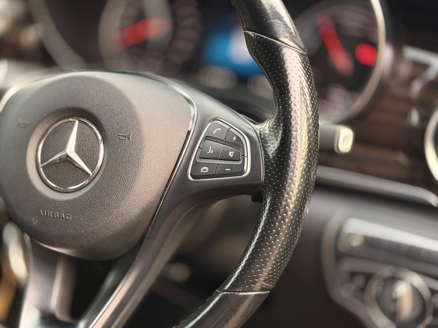 Used Mercedes-Benz EQV 2020 for sale - 76702281: Photo 29