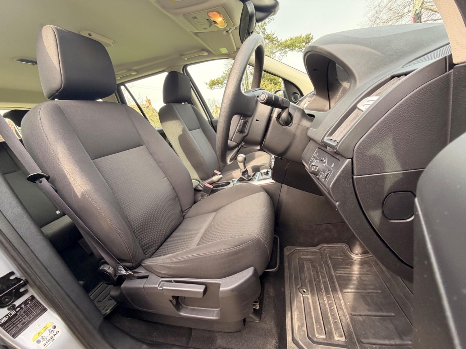 Used Land Rover Freelander 2 2010 for sale - 77484280: Photo 17