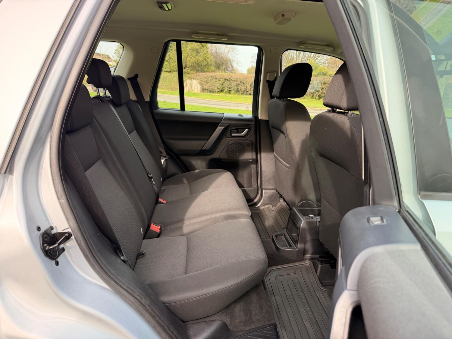 Used Land Rover Freelander 2 2010 for sale - 77484280: Photo 22