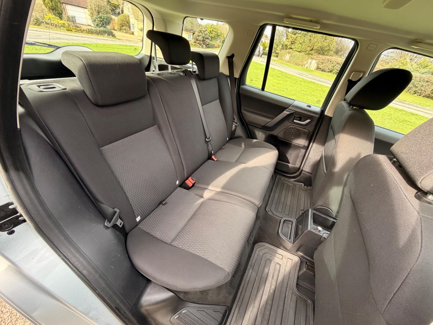 Used Land Rover Freelander 2 2010 for sale - 77484280: Photo 23