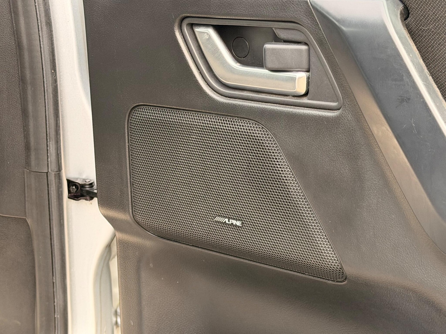 Used Land Rover Freelander 2 2010 for sale - 77484280: Photo 24