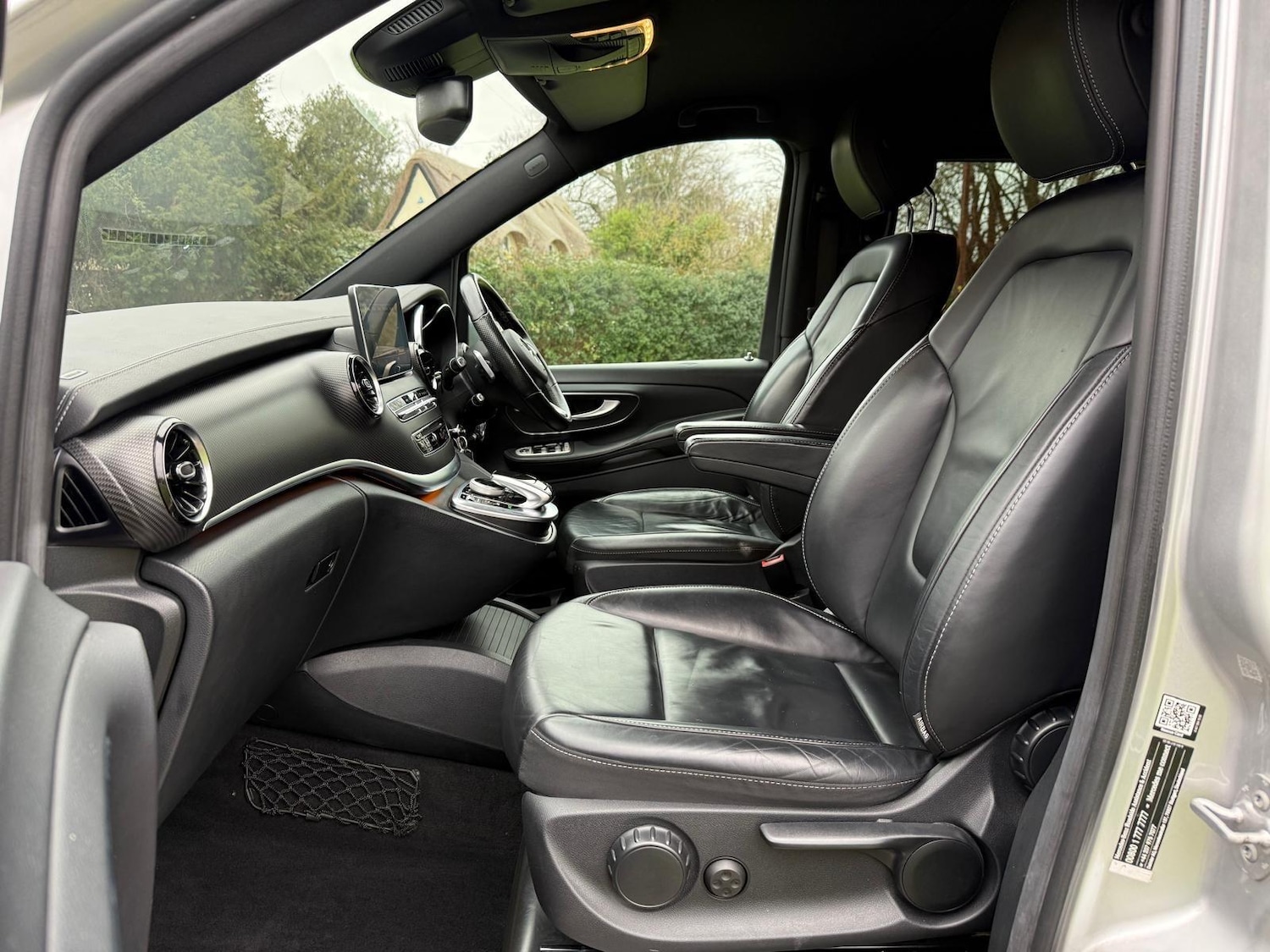 Used Mercedes-Benz V-Class 2019 for sale - 77255156: Photo 13