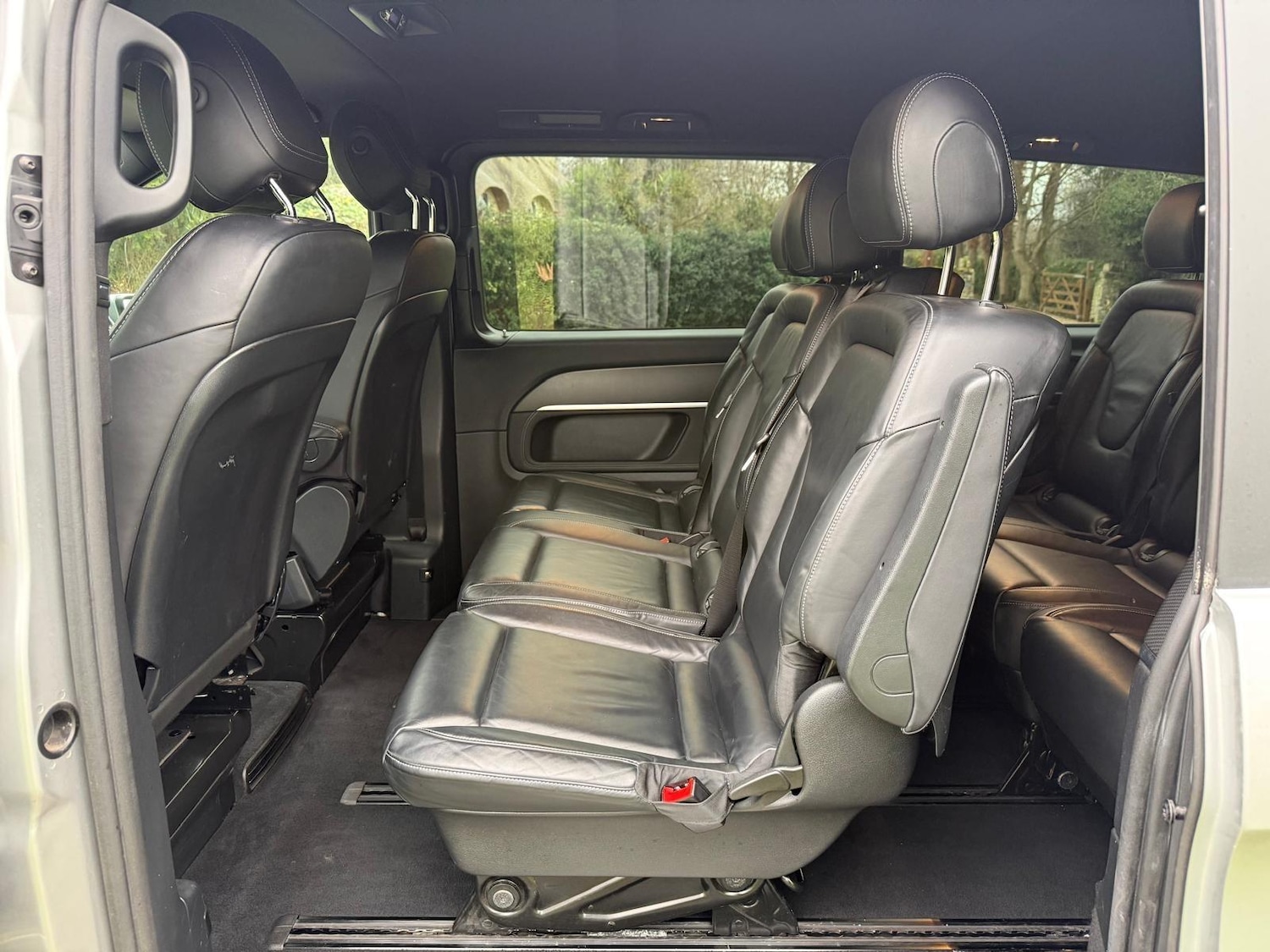 Used Mercedes-Benz V-Class 2019 for sale - 77255156: Photo 14