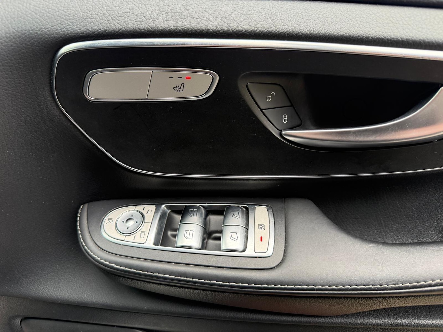 Used Mercedes-Benz V-Class 2019 for sale - 77255156: Photo 21