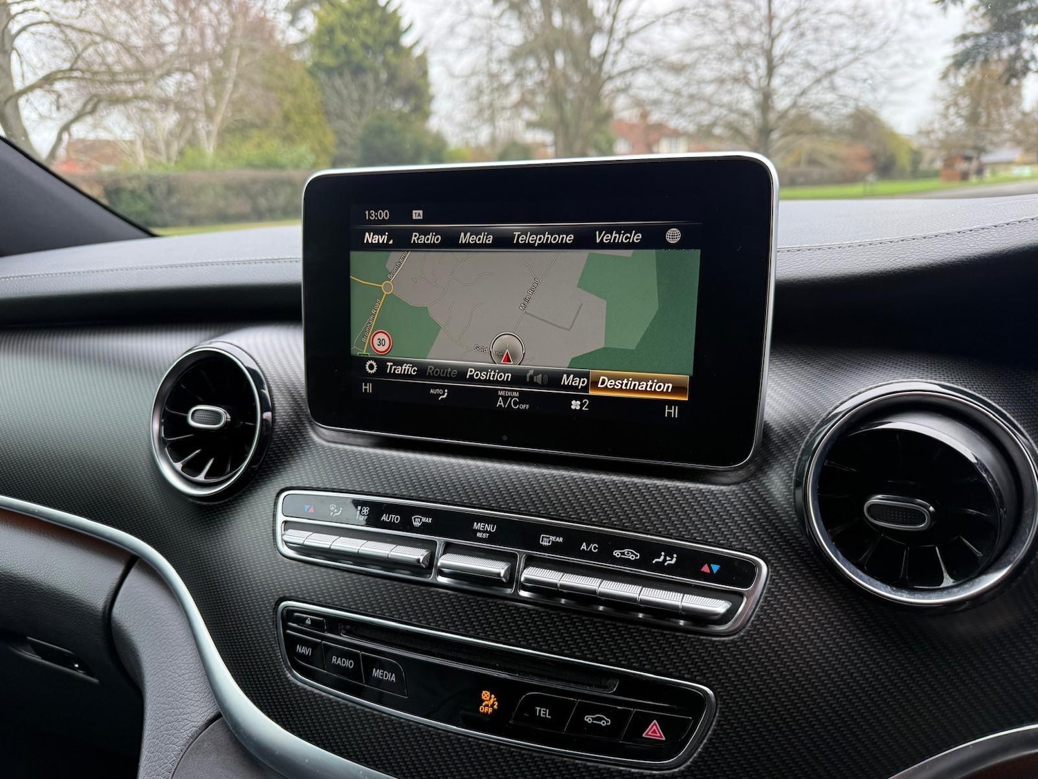 Used Mercedes-Benz V-Class 2019 for sale - 77255156: Photo 23