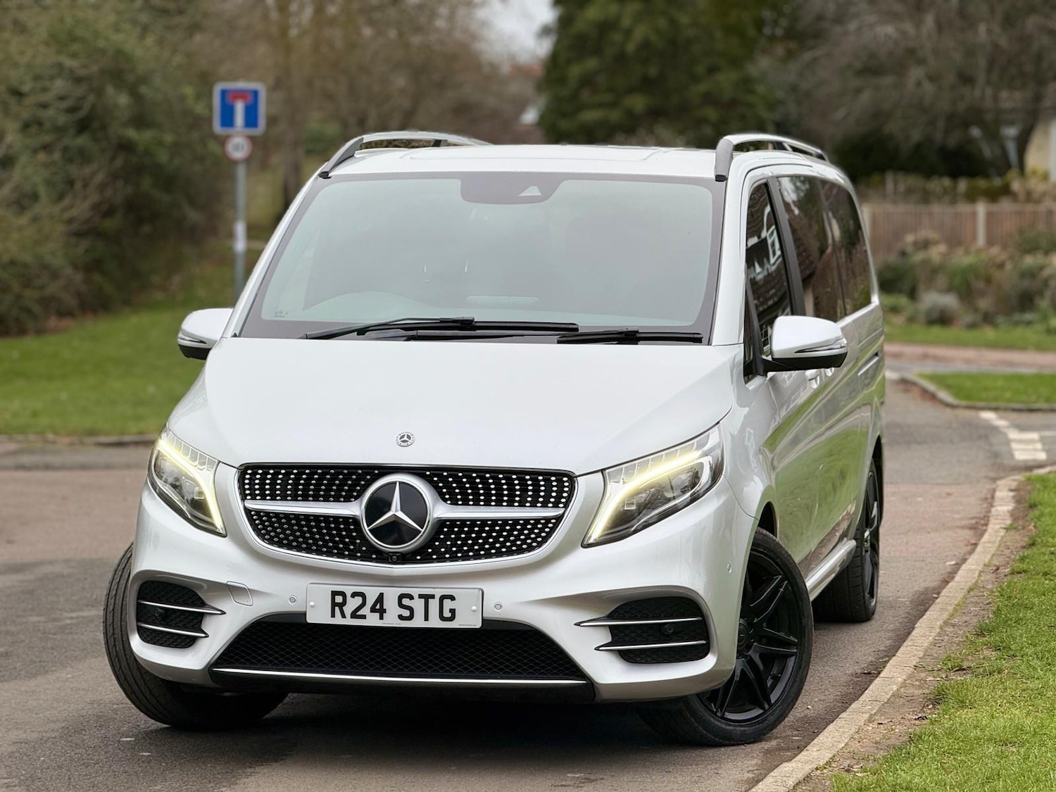Used Mercedes-Benz V-Class 2019 for sale - 77255156: Photo 3