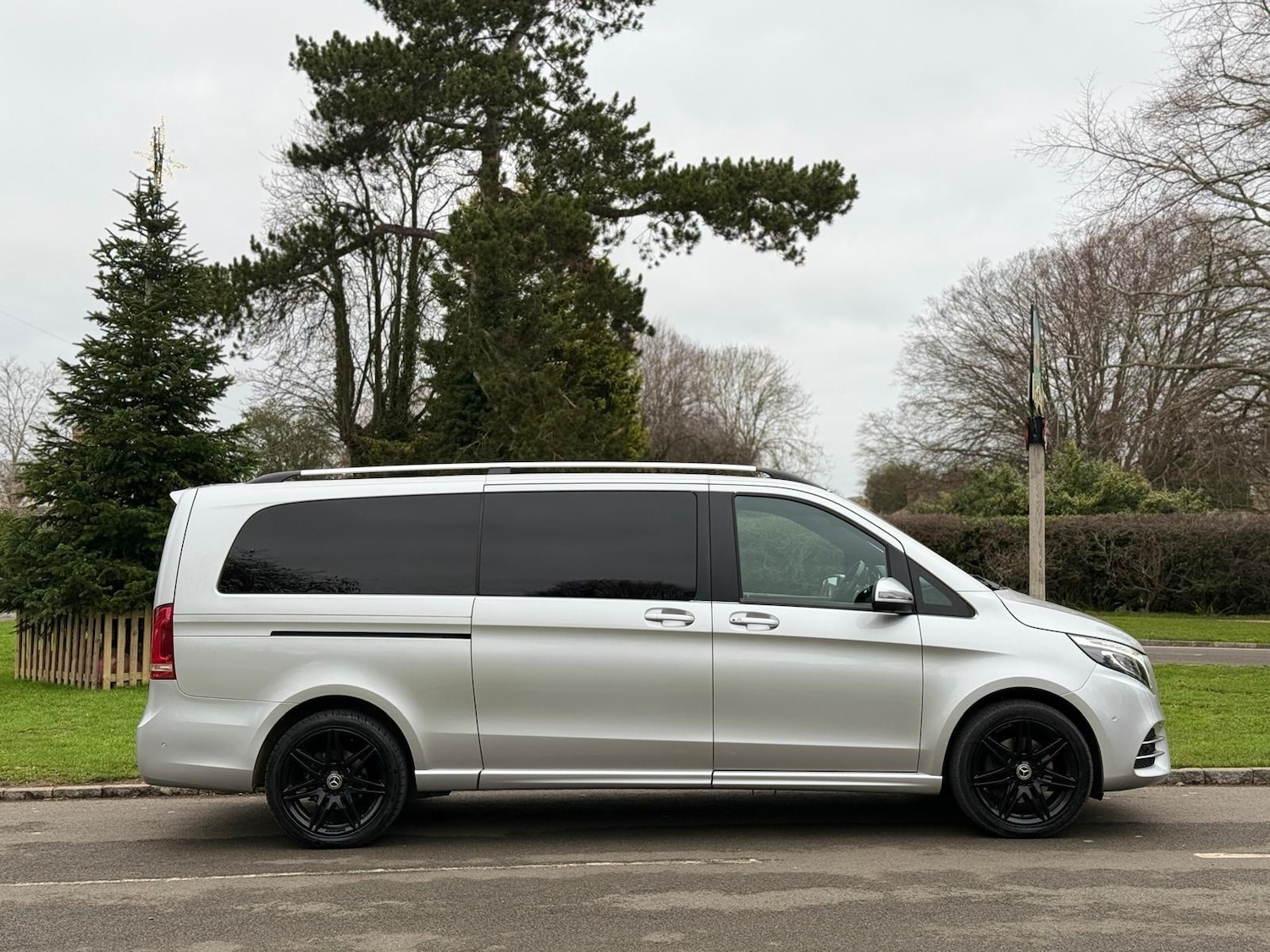 Used Mercedes-Benz V-Class 2019 for sale - 77255156: Photo 7