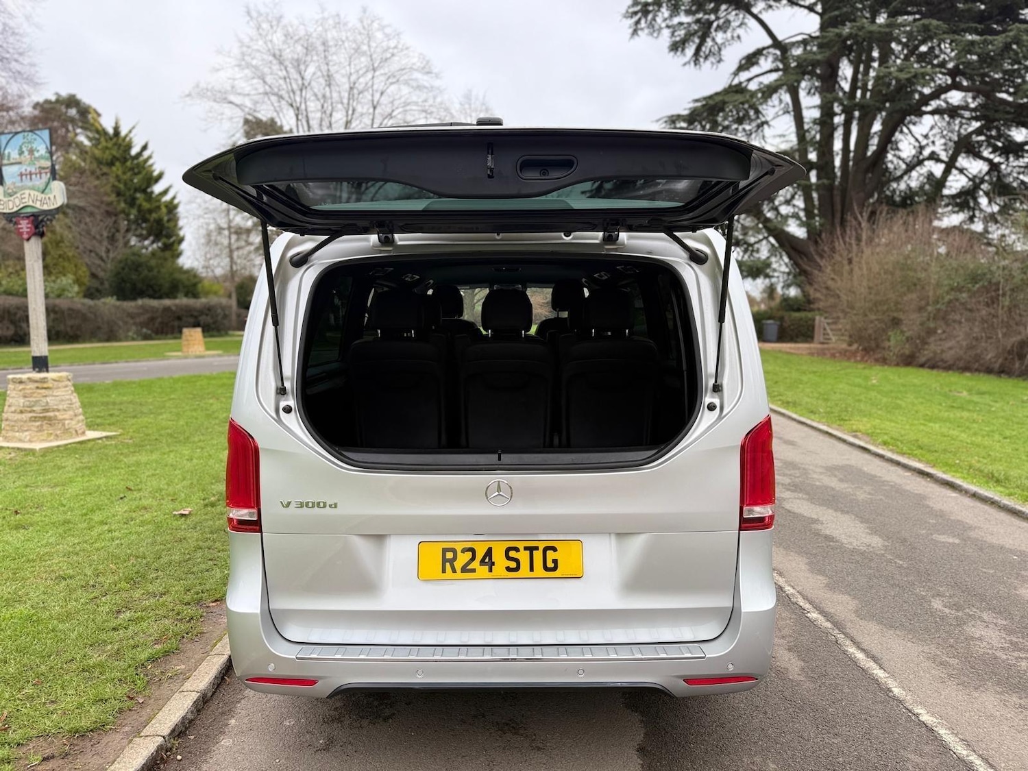 Used Mercedes-Benz V-Class 2019 for sale - 77255156: Photo 9