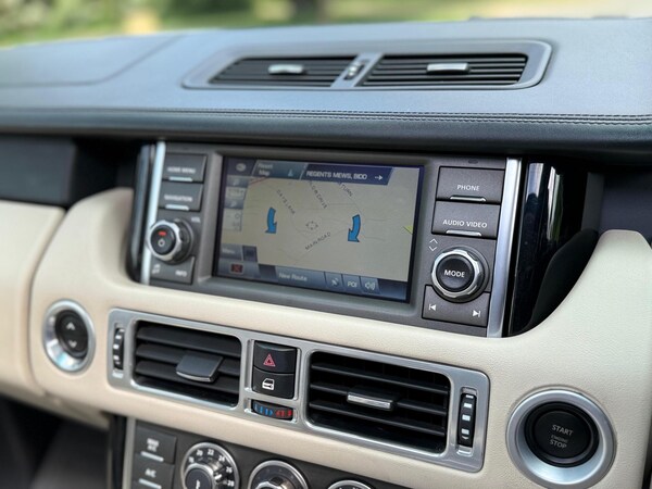 Used Land Rover Range Rover 2011 for sale - 74564438: Photo 20