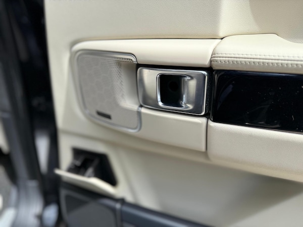 Used Land Rover Range Rover 2011 for sale - 74564438: Photo 29