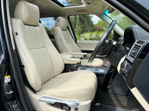 Used Land Rover Range Rover 2011 for sale - 74564438: Photo 9