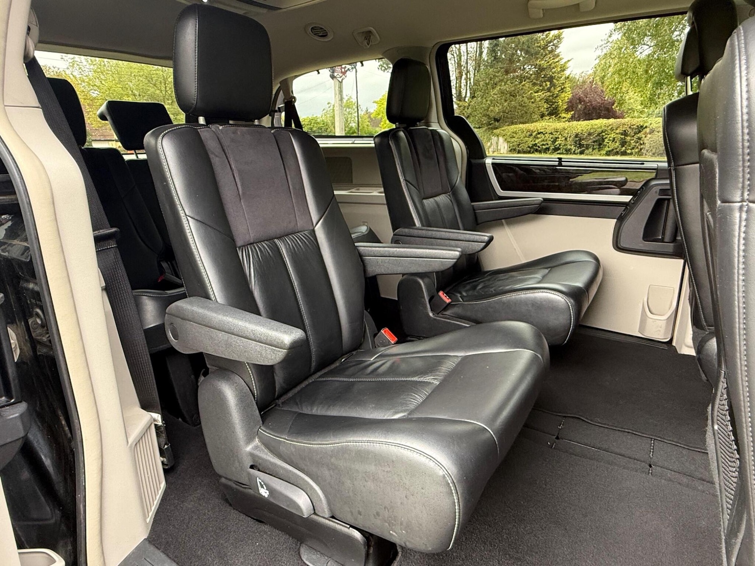 Used Chrysler Grand Voyager 2011 for sale - 75867024: Photo 19