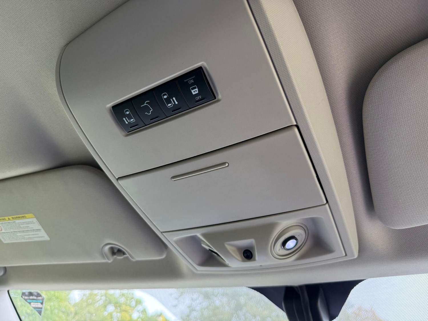 Used Chrysler Grand Voyager 2011 for sale - 75867024: Photo 23