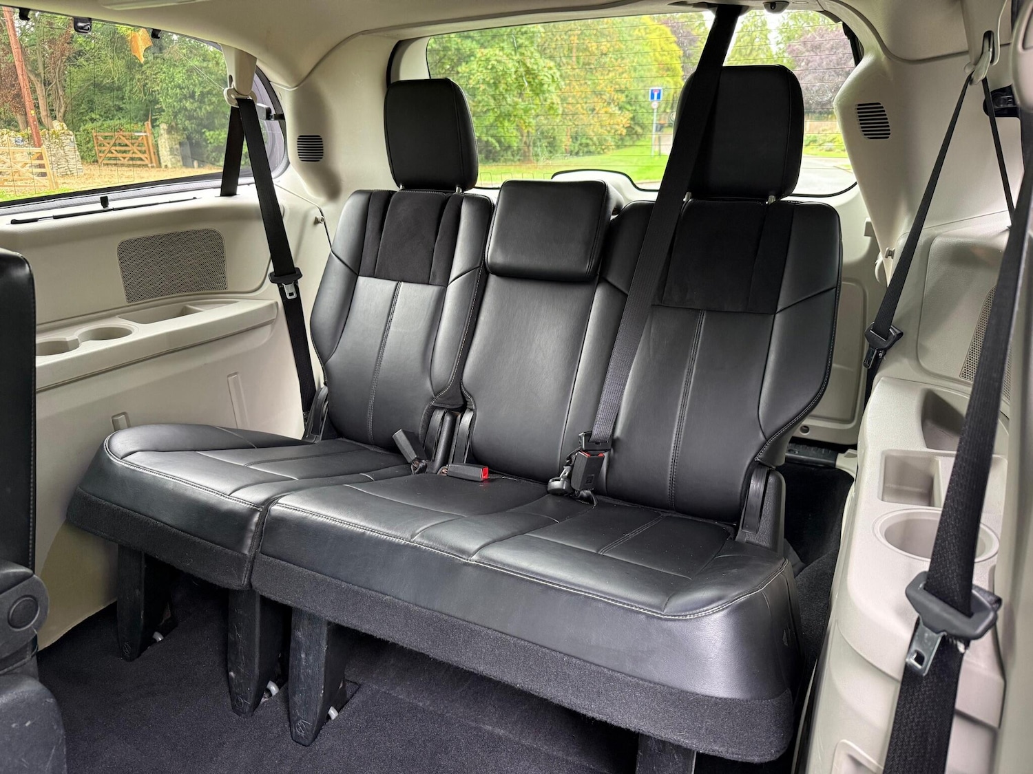 Used Chrysler Grand Voyager 2011 for sale - 75867024: Photo 40