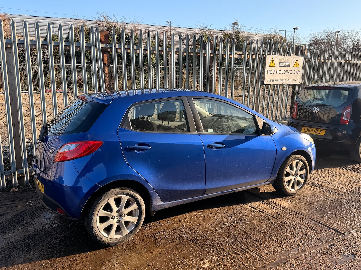 Used Mazda Mazda2 for sale - 77016258: Photo 2