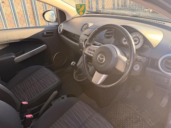 Used Mazda Mazda2 2008 for sale - 77016258: Photo