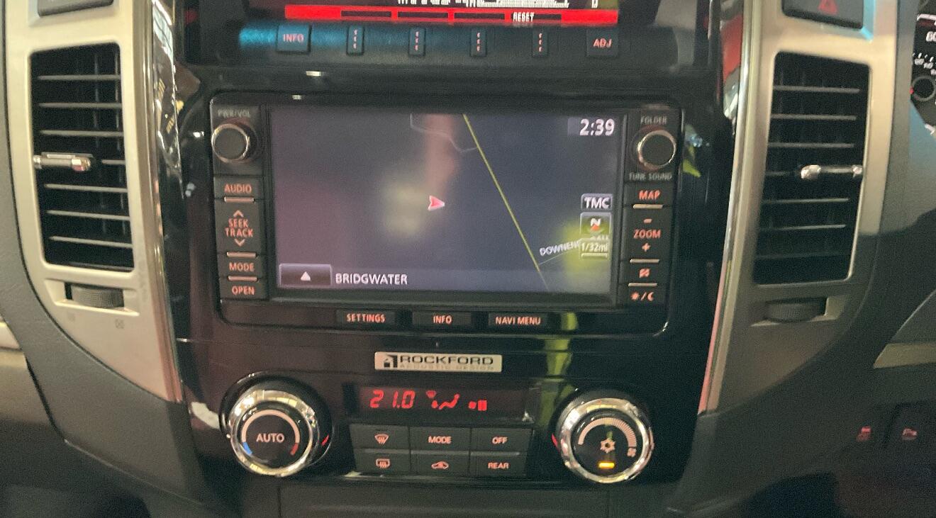 Used Mitsubishi Shogun 2016 for sale - 76562058: Photo 10