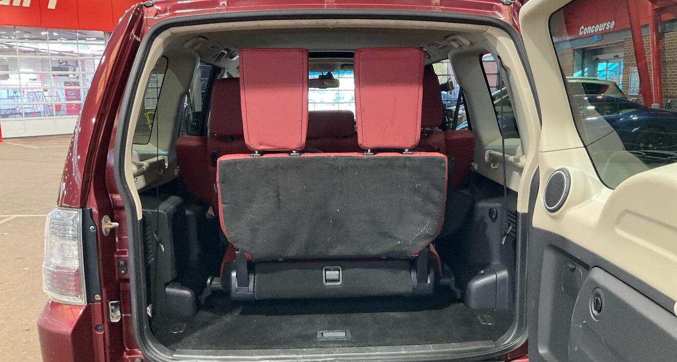 Used Mitsubishi Shogun 2016 for sale - 76562058: Photo 9