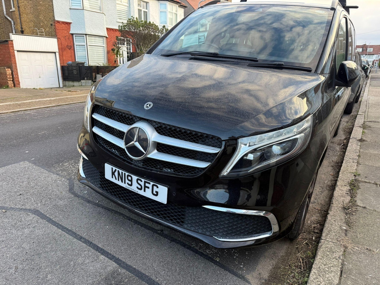 Used Mercedes-Benz V-Class 2019 for sale - 76667513: Photo 2