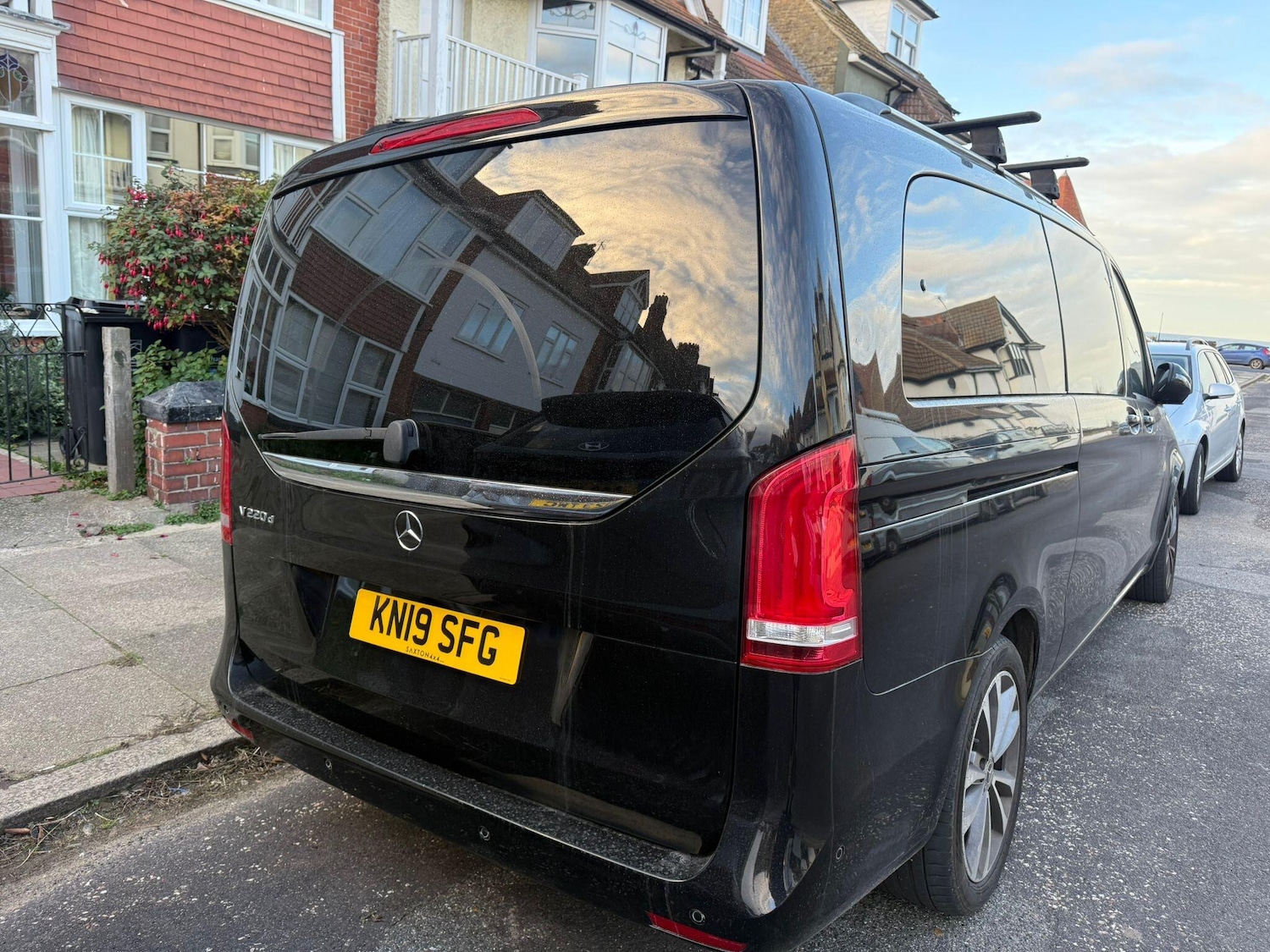 Used Mercedes-Benz V-Class 2019 for sale - 76667513: Photo 3