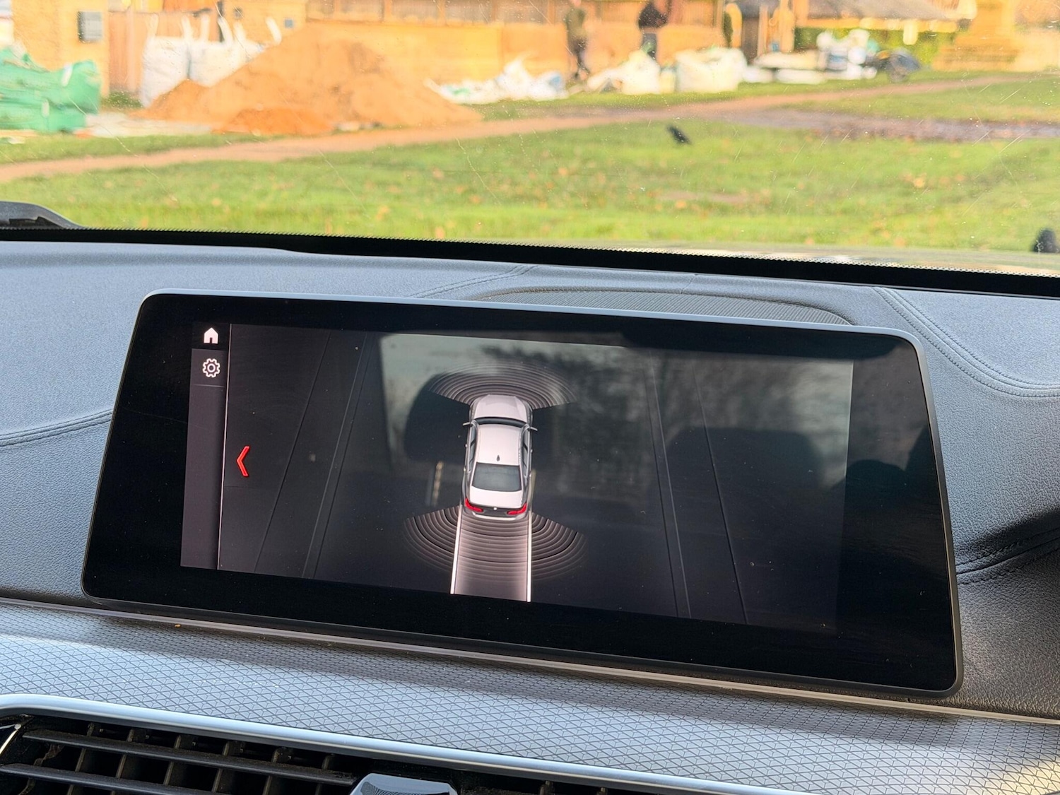 Used BMW 5 Series 2018 for sale - 76538025: Photo 31