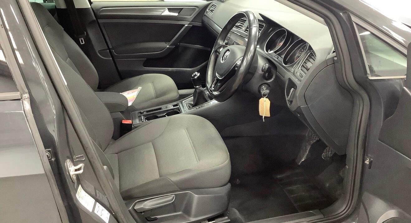 Used Volkswagen Golf for sale - 77852996: Photo 7