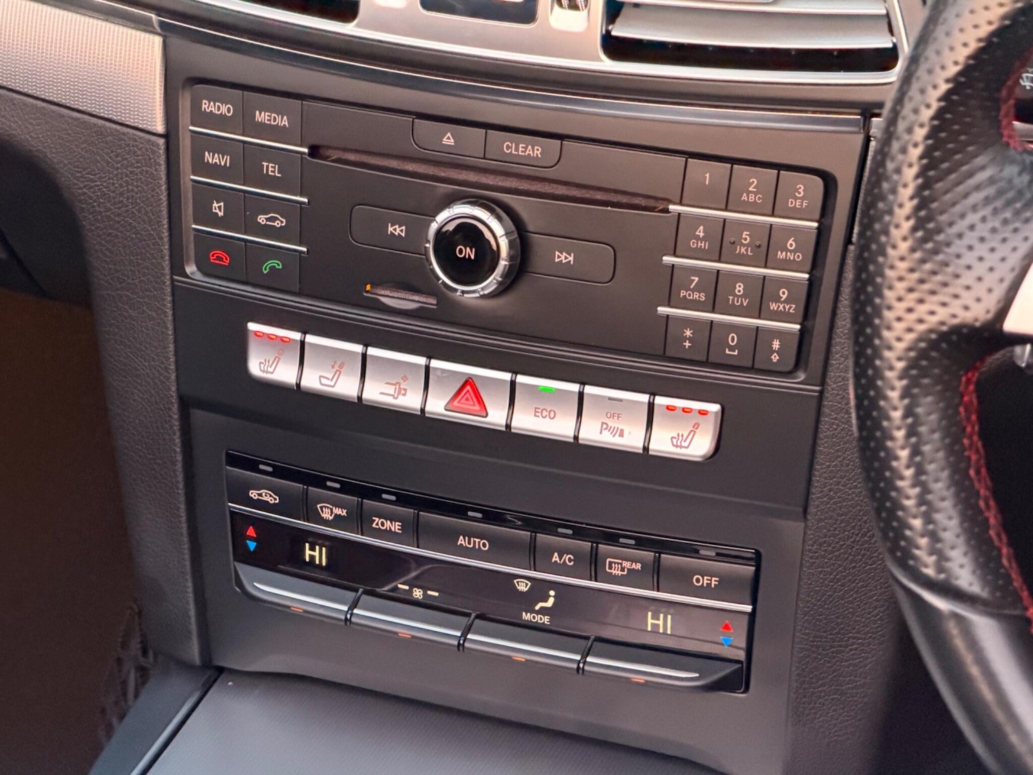 Used Mercedes-Benz E Class 2015 for sale - 76953313: Photo 37