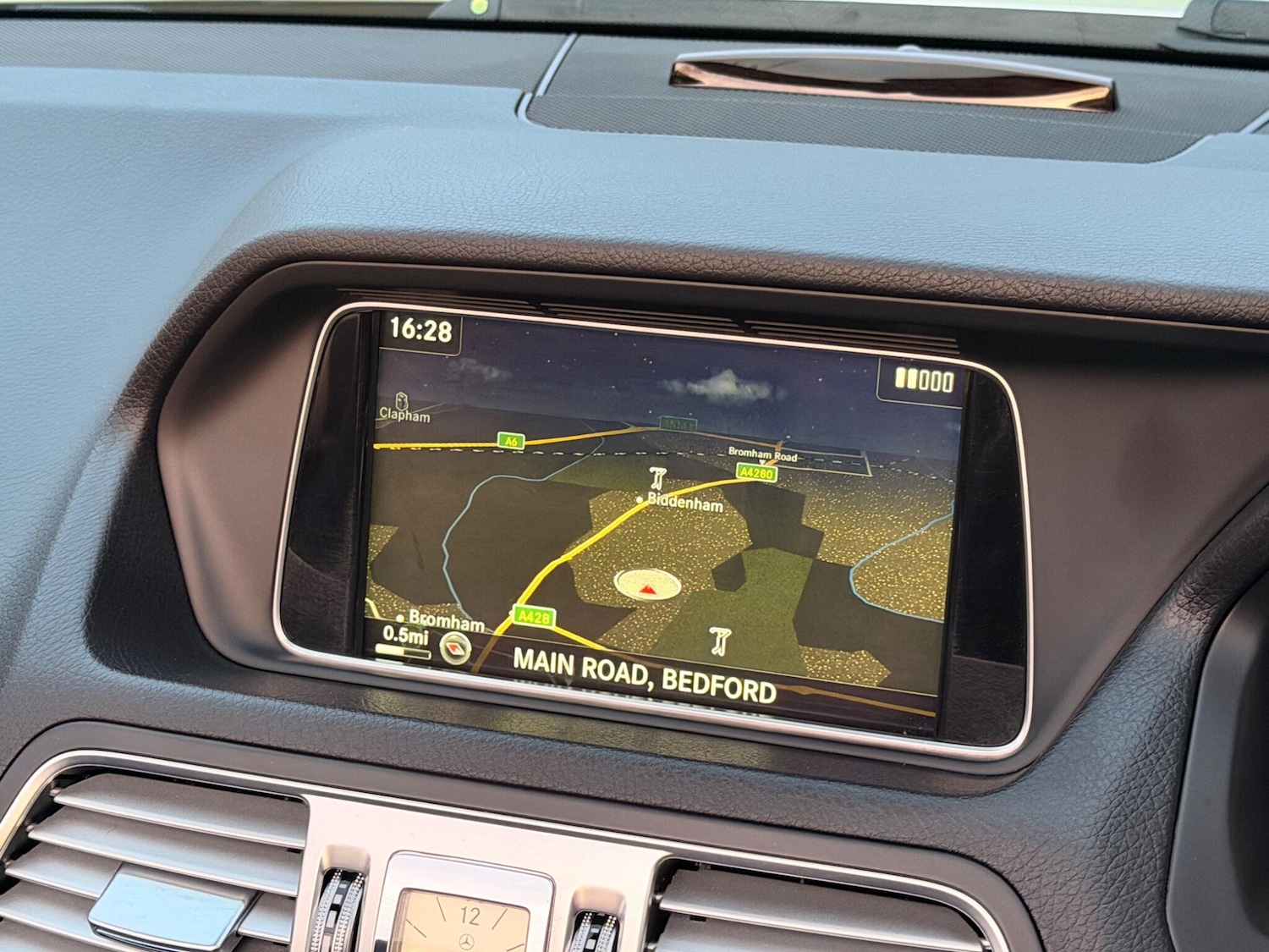 Used Mercedes-Benz E Class 2015 for sale - 76953313: Photo 39