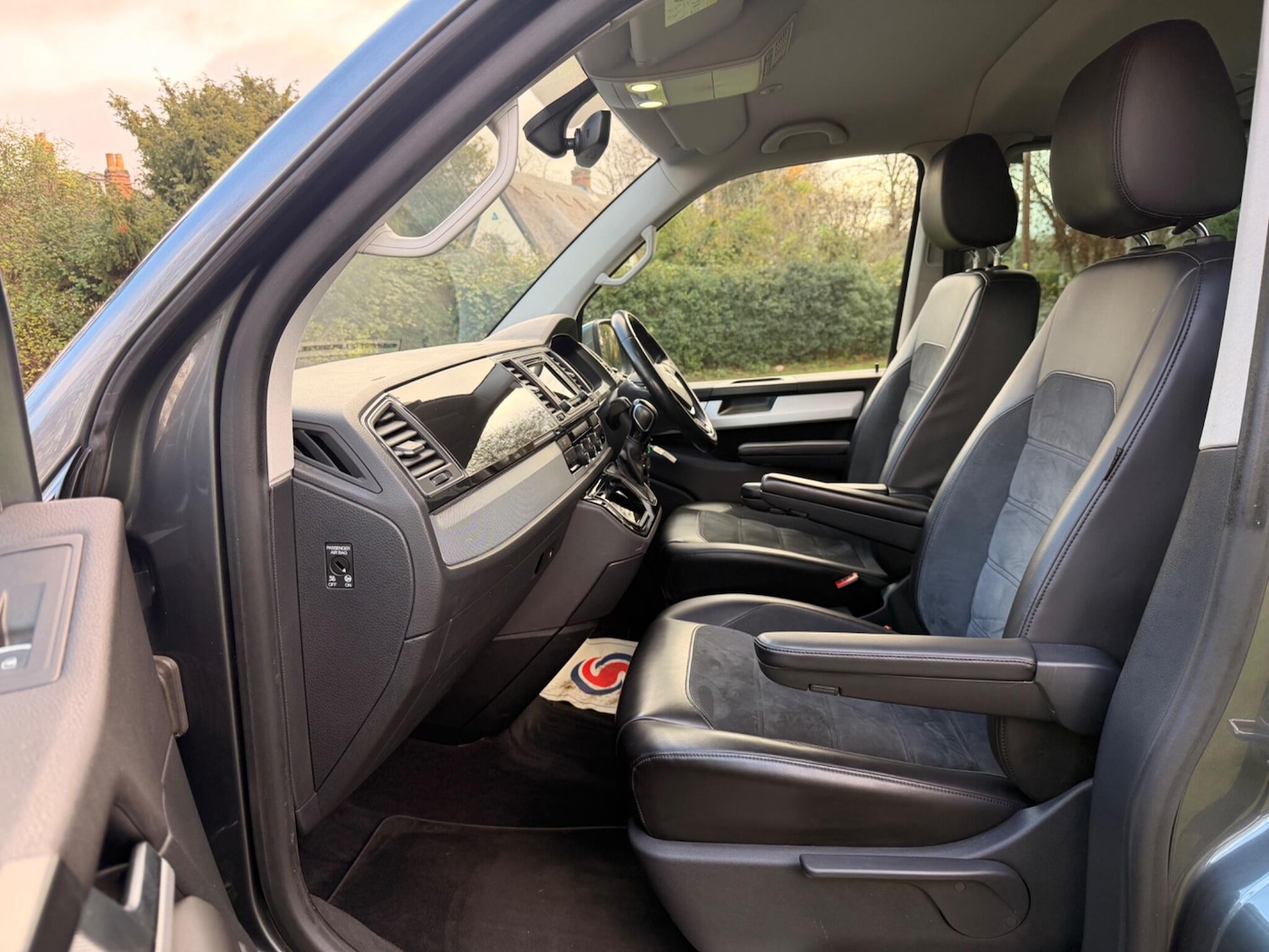 Used Volkswagen Caravelle 2017 for sale - 77425279: Photo 18